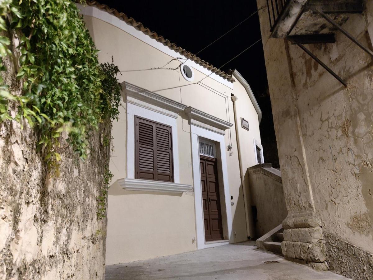 Villa Casa Mavì Limite delle due Matrici Modica Esterno foto